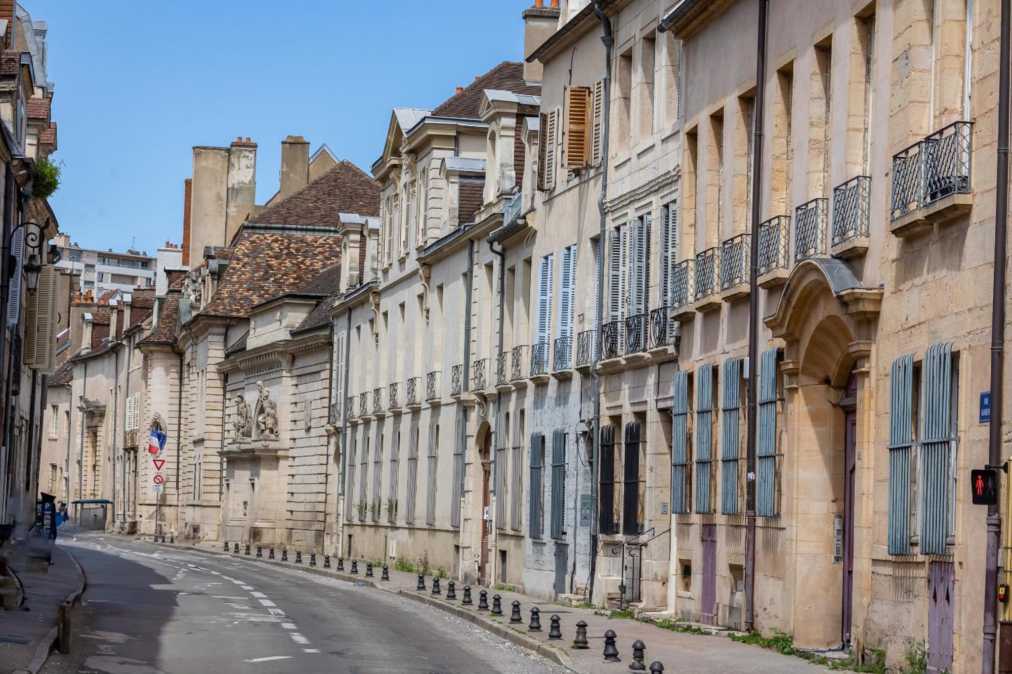 Le Vannerie - Appartement Coeur Historique - Tout Equipe Dijon Pokoj fotografie